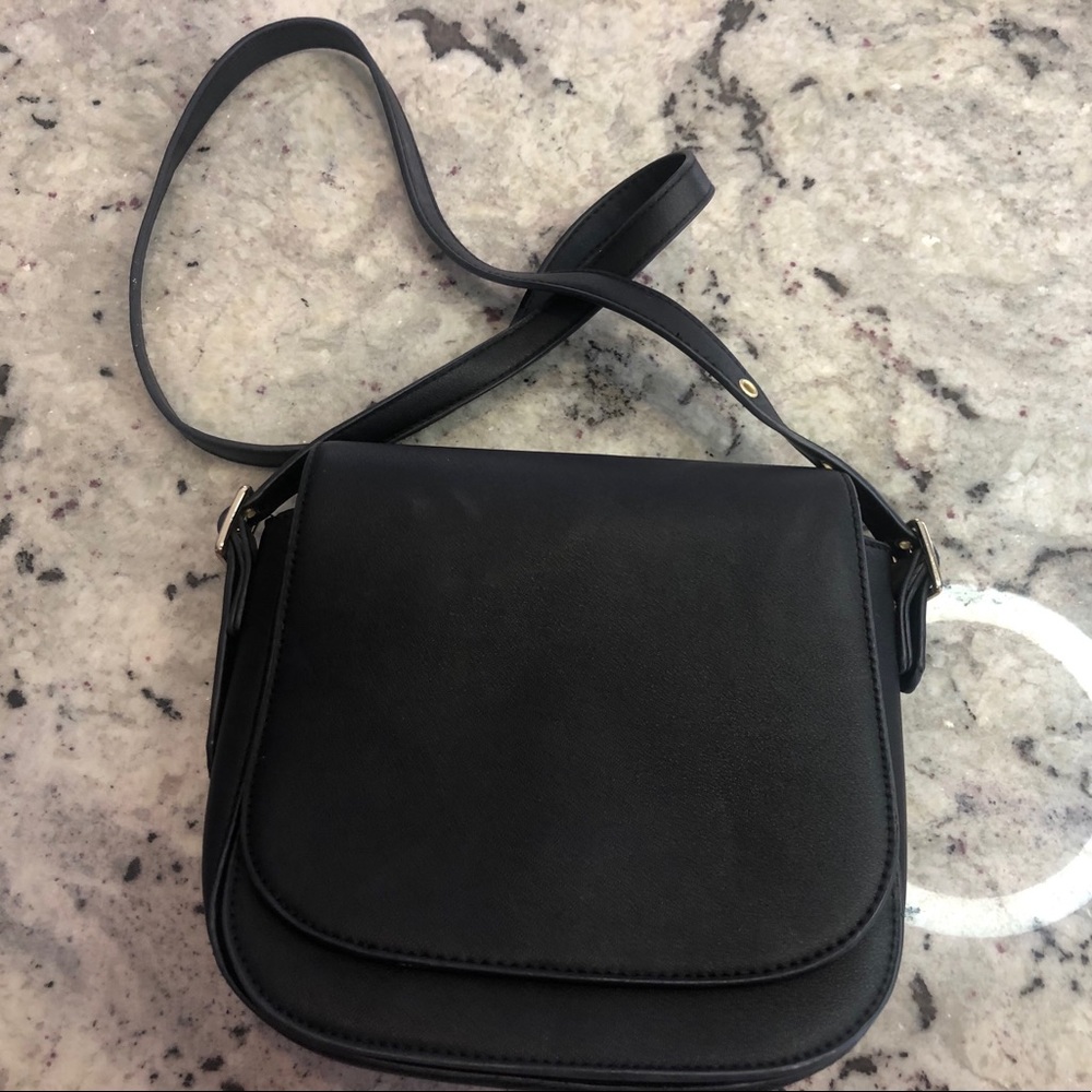 Black Saddle Bag